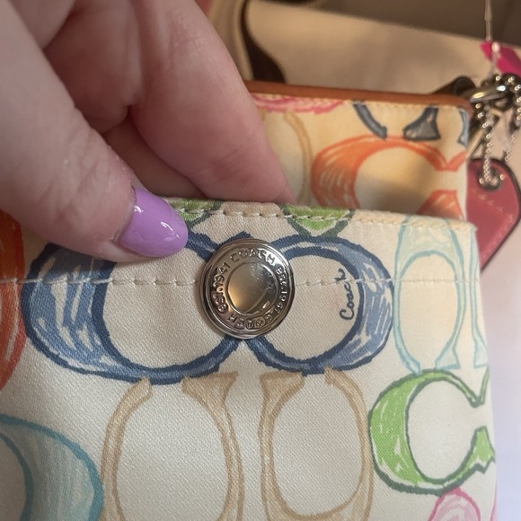 Coach Signature C Pastel Rainbow Scribble Swingpack Crossbody Bag Purse Y2K - Picture 13 of 14